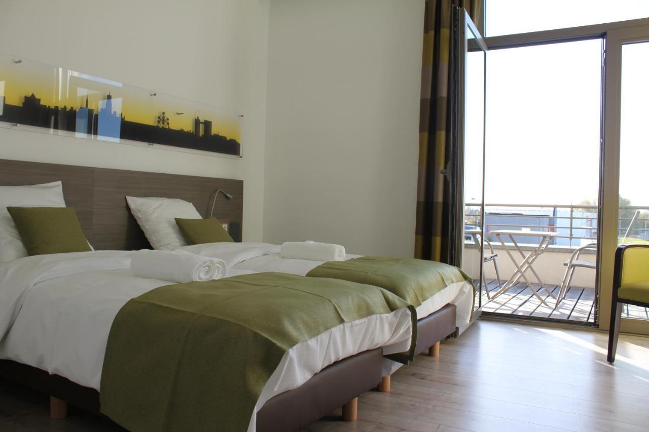 Mondo Hotel Tubize Ngoại thất bức ảnh